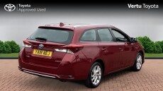 Toyota Auris 1.8 Hybrid Icon Tech TSS 5dr CVT Hybrid Estate